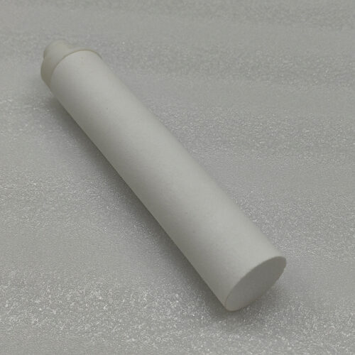 Filter-Schalldämpferelement aus gesintertem, porösem Kunststoff mit Gewinde